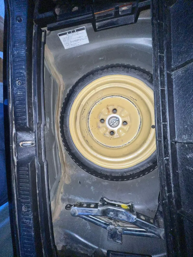 Toyota Fielder 2006 (7)