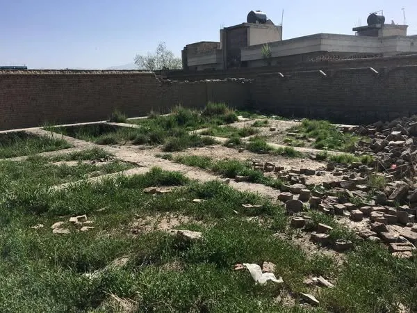 Walled land for sale, 350 m², Siah Pakhtia Mina, Bagrami, Kabul (2)