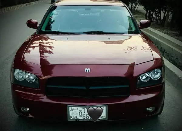 Dodge Charger 2007 (1)