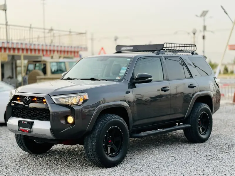 Toyota 4Runner 2016 (1)