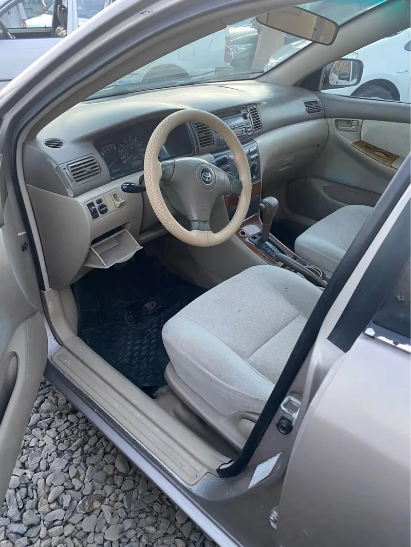 Toyota Corolla 2003 (2)