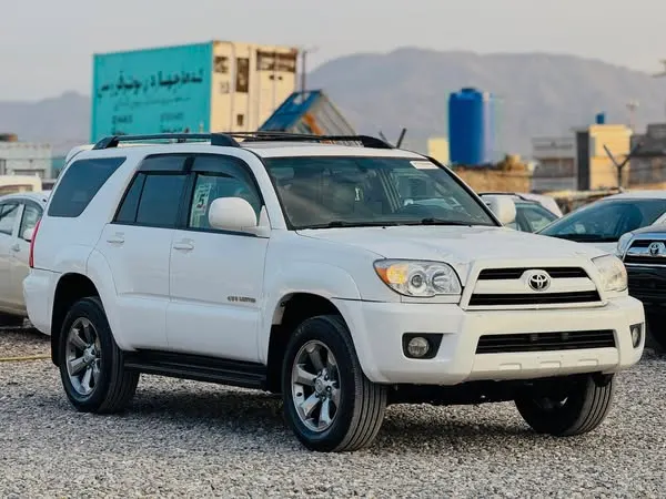 Toyota 4Runner Limited 2004 (2)