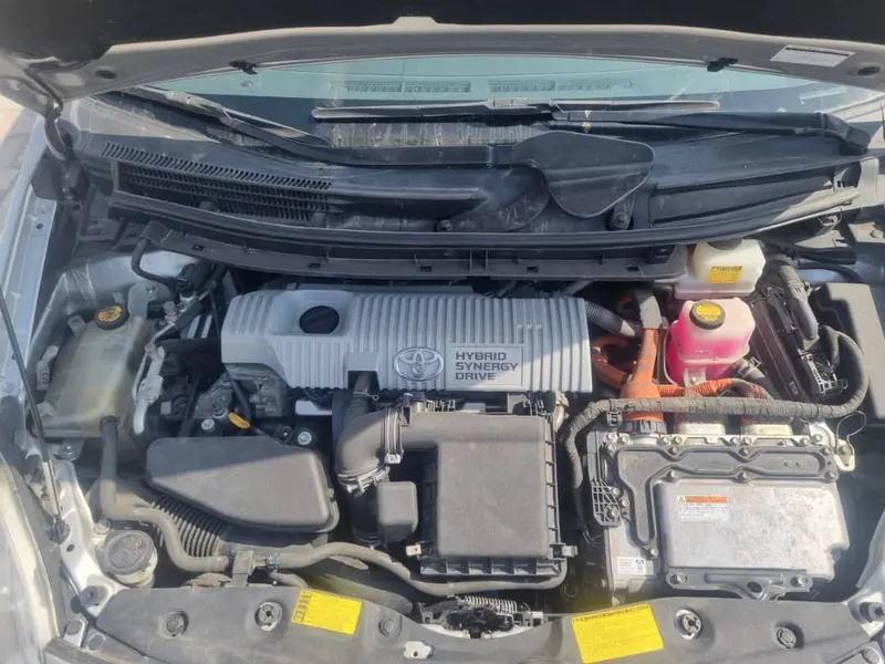 Toyota Prius (6)