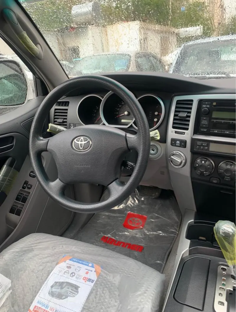 Toyota 4Runner 2006 (5)