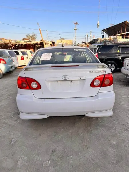 Toyota Corolla 2003 (3)