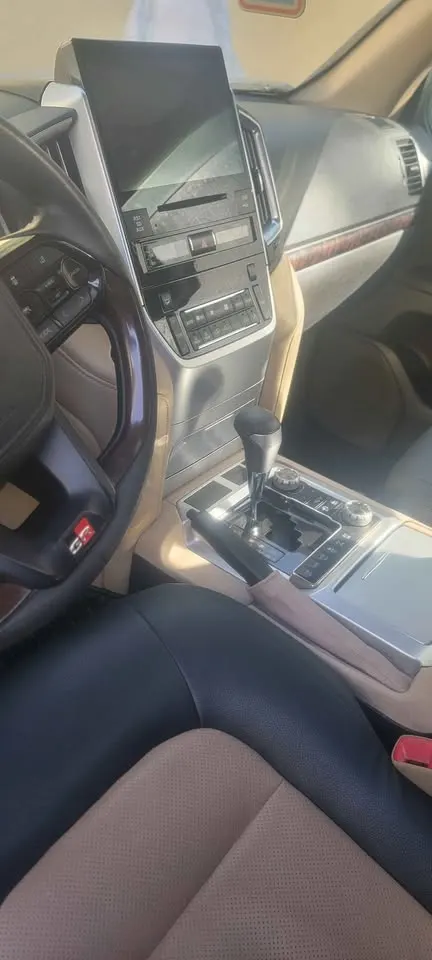 Toyota Land Cruiser 2008 (4)
