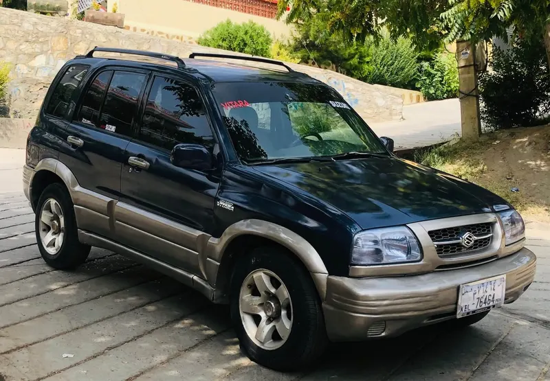 Suzuki 2000 (1)