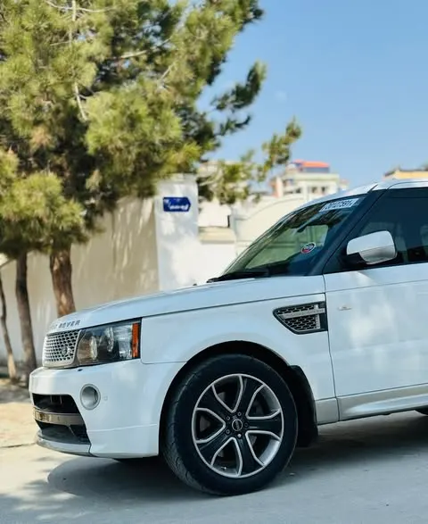 Range Rover 2010 (3)