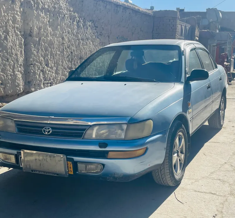 Toyota Corolla 1994 (3)