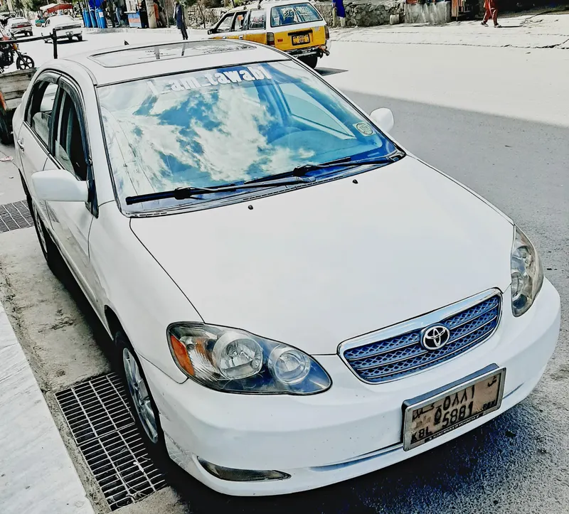 Toyota Corolla (2)