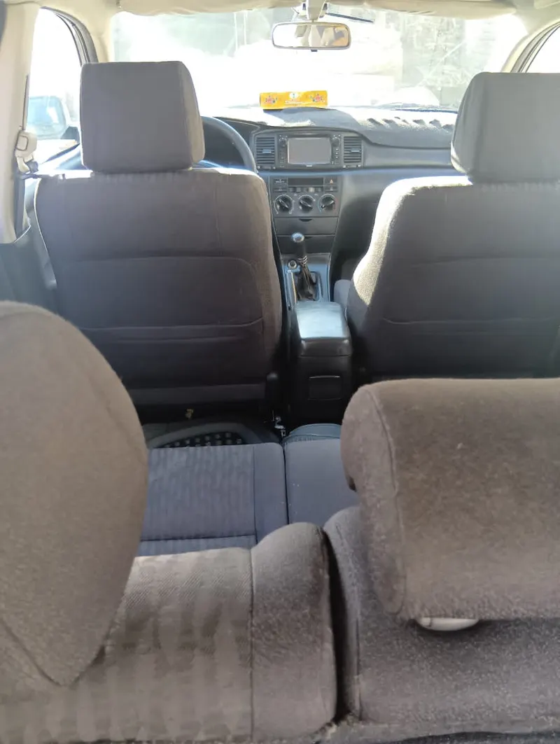 Toyota Fielder 2005 (3)