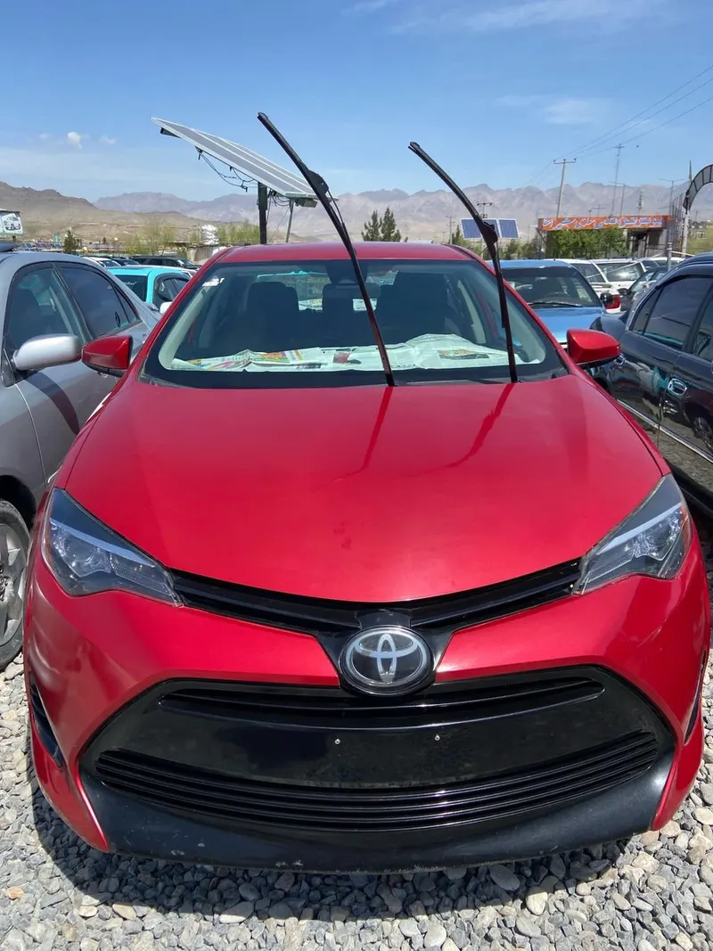 Toyota Corolla 2017 (2)