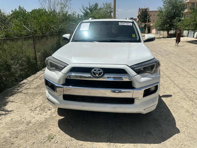 Toyota 4 Runner 2016 (1)