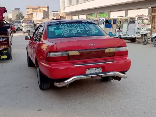 Toyota Corolla 1996 (2)