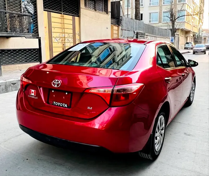 Toyota Corolla 2017 (3)