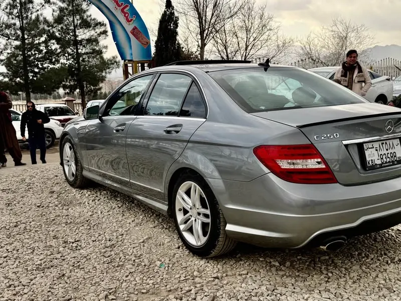 Mercedes-Benz 2013 (3)