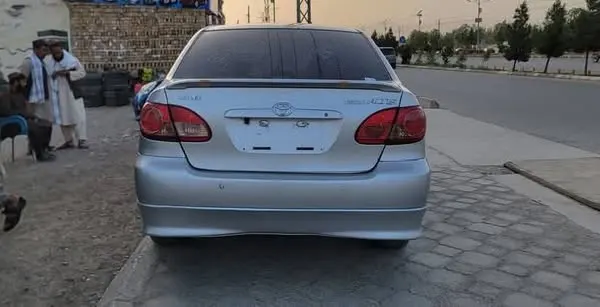 Toyota Corolla 2004 (2)