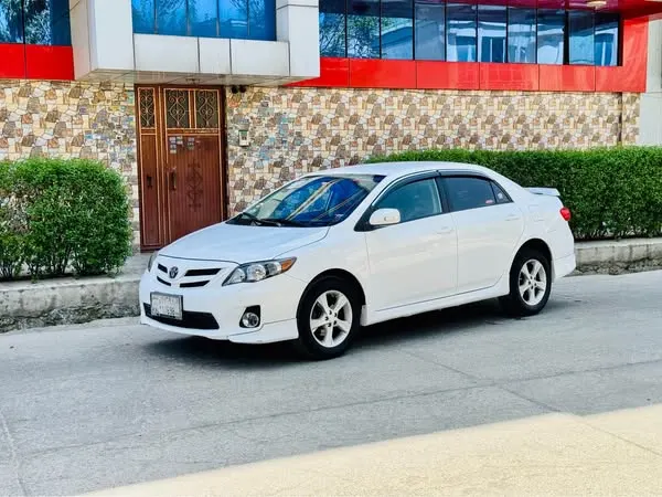 Toyota Corolla 2011 (1)