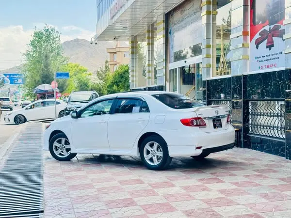 Toyota Corolla 2009 (2)