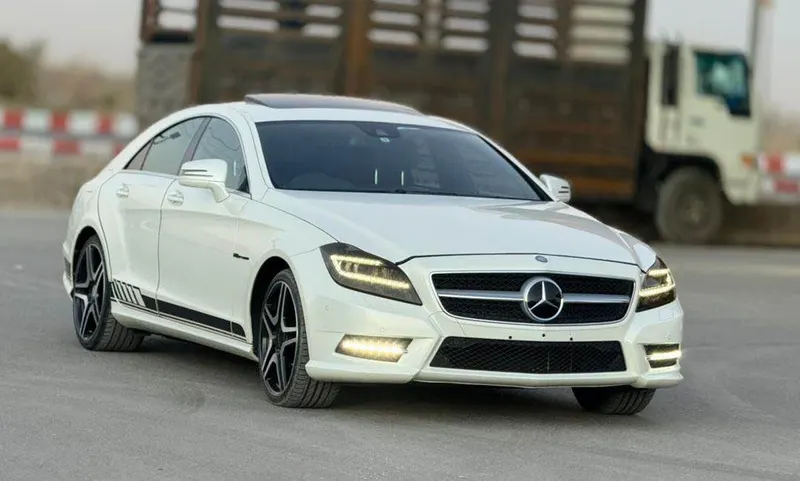 Mercedes-Benz 2012 (2)