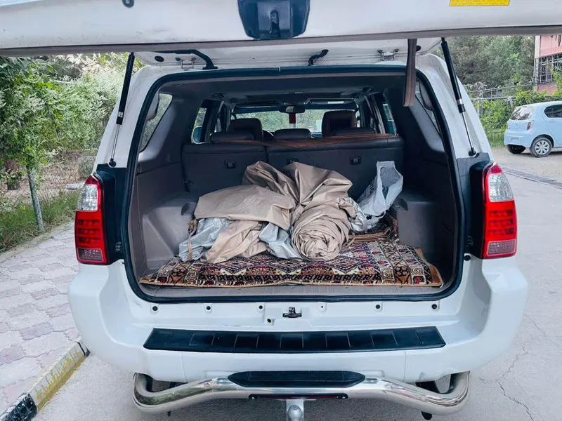 Toyota 4Runner 2005 (3)