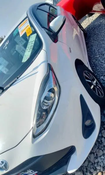 Toyota Aqua 2017 (3)