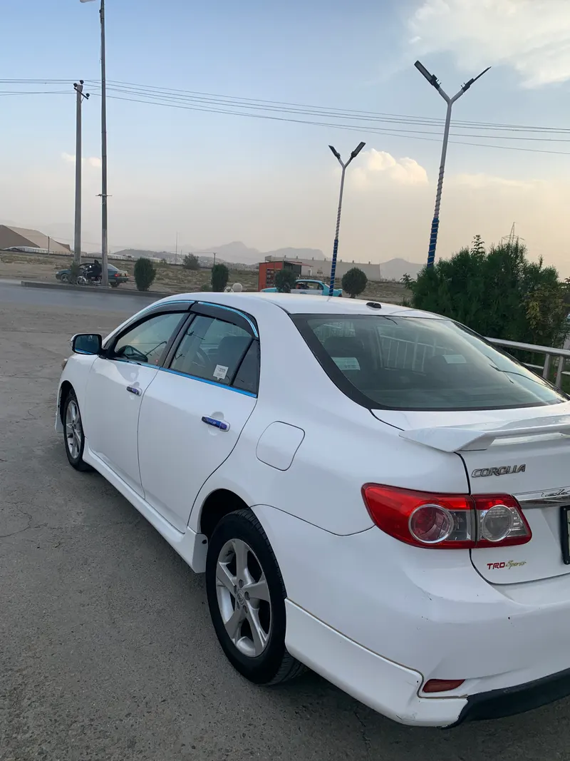 Toyota Corolla 2010 (3)