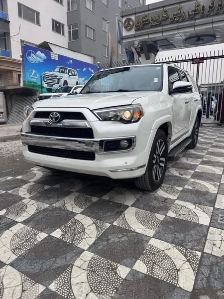 Toyota 4Runner Limited 2018 (1)