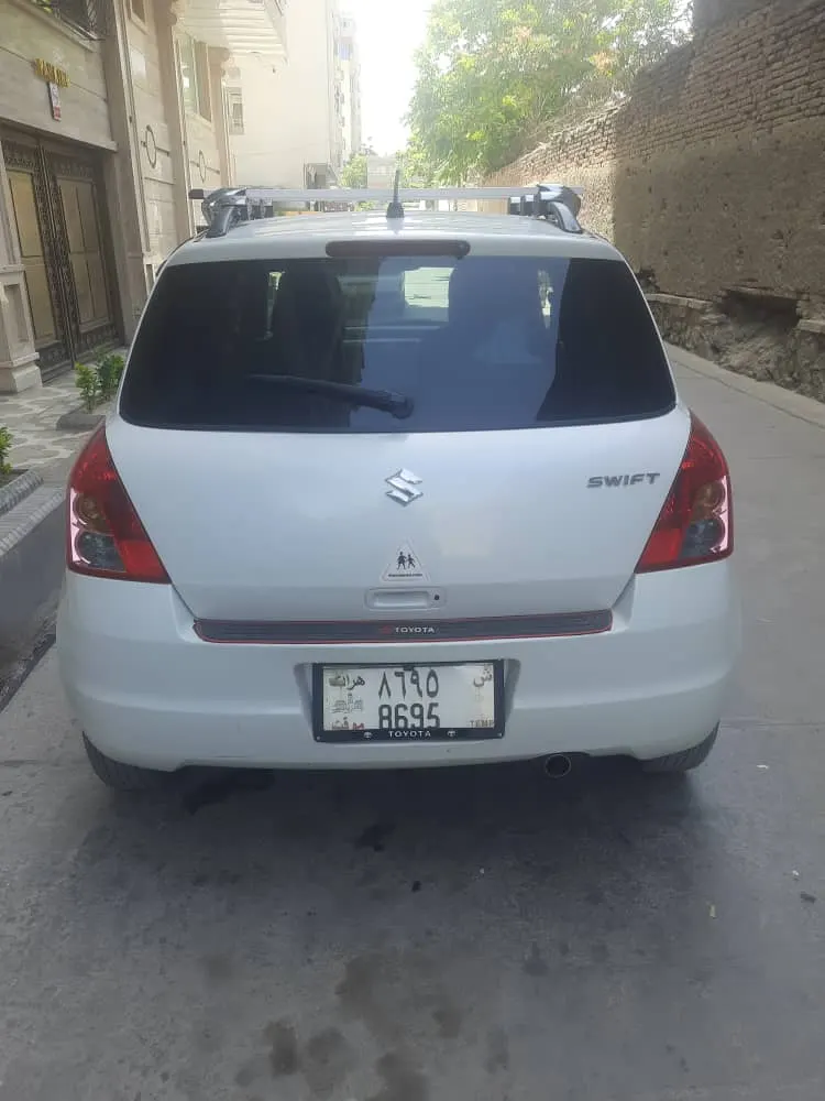 Suzuki Swift 2008 (4)