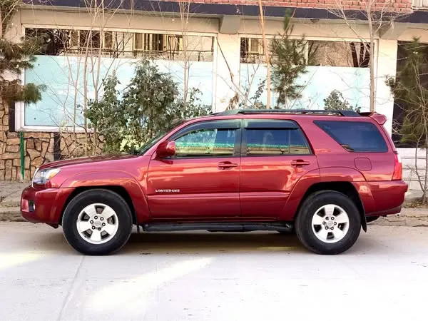 تویوتا 4Runner لیمیتد 2005 (2)