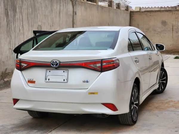 Toyota Sai Hybrid 2014 (3)