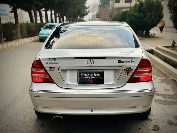 Mercedes-Benz C230 2005 (3)