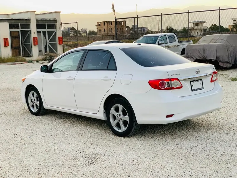 Toyota Corolla 2012 (3)