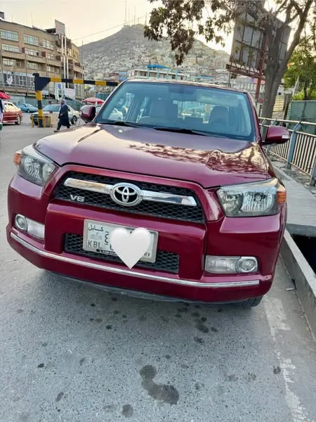 Toyota 4Runner 2011 (1)