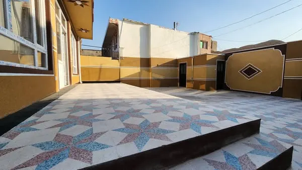کور د پلورنې لپاره، 3 خونې، 250 m²، چهاردهی، ناحیه 6 (2)
