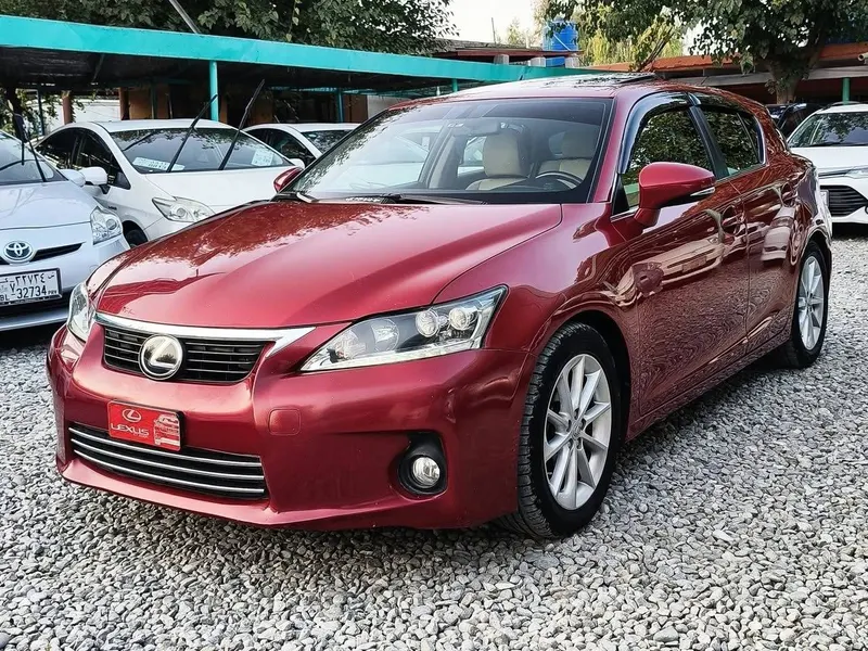 لکسس CT200h هایبرید 2012 (1)