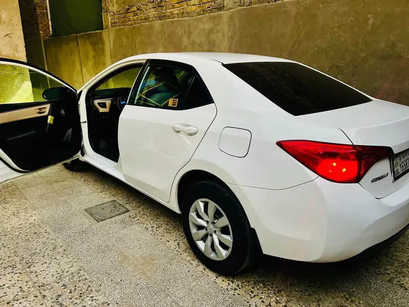 Toyota Corolla 2014 (2)