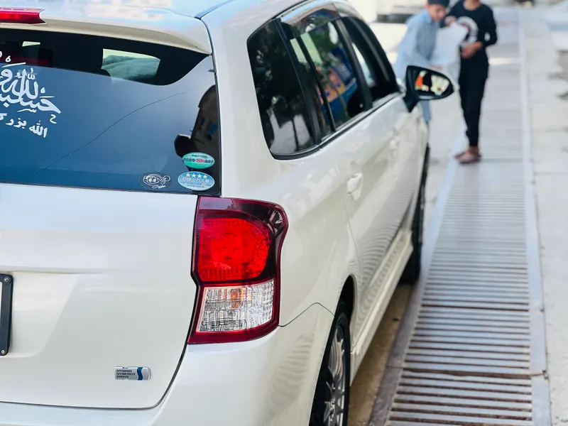 Toyota Fielder 2014 (4)