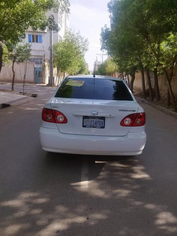 Toyota Corolla 2006 (3)