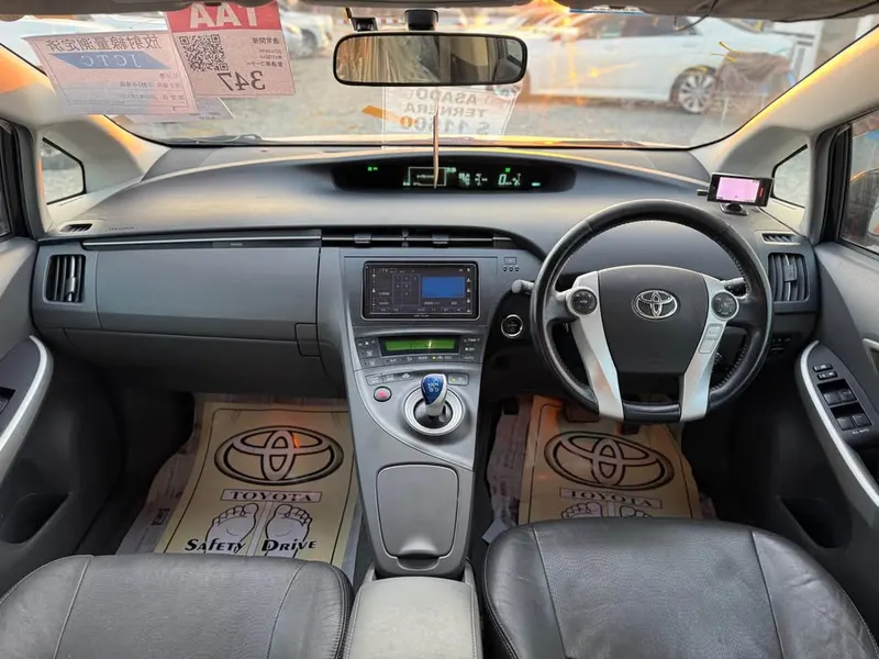 Toyota Prius 2010 (4)