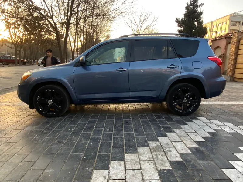 تویوتا RAV4 2006 (7)