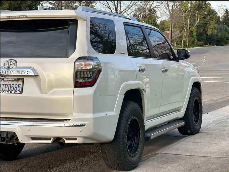 تویوتا 4Runner لیمیتد 2016 (3)
