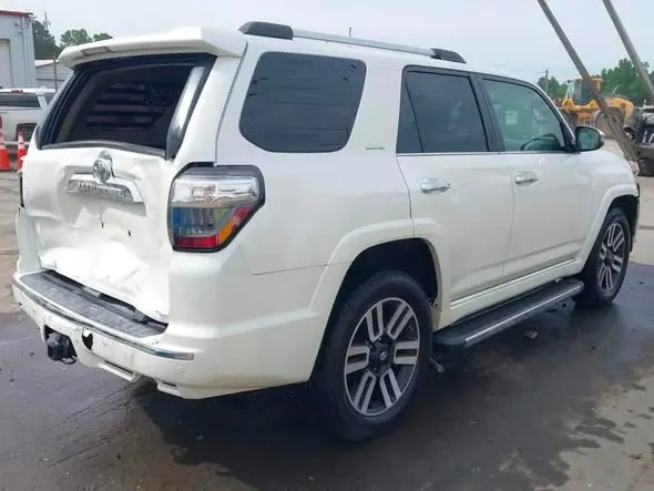 Toyota 4 Runner 2017 (3)