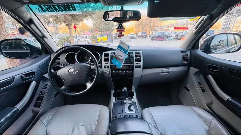 Toyota 4 Runner 2006 (4)