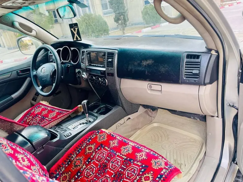 Toyota Forerunner Limited 2004 (4)