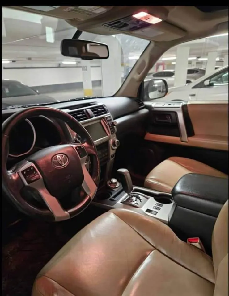 Toyota Fortuner Limited 2013 (4)
