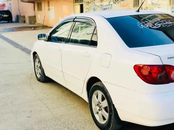 Toyota Corolla LE 2006 (3)