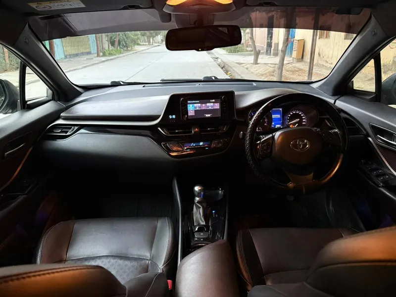 Toyota CHR 2019 (4)