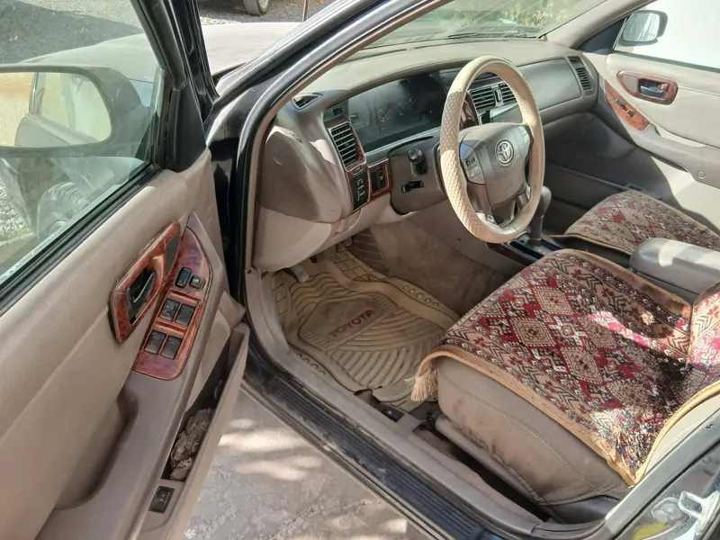 Toyota (2)