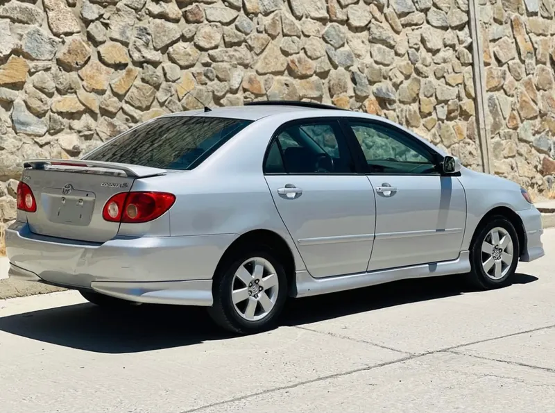 Toyota Corolla S 2005 (2)